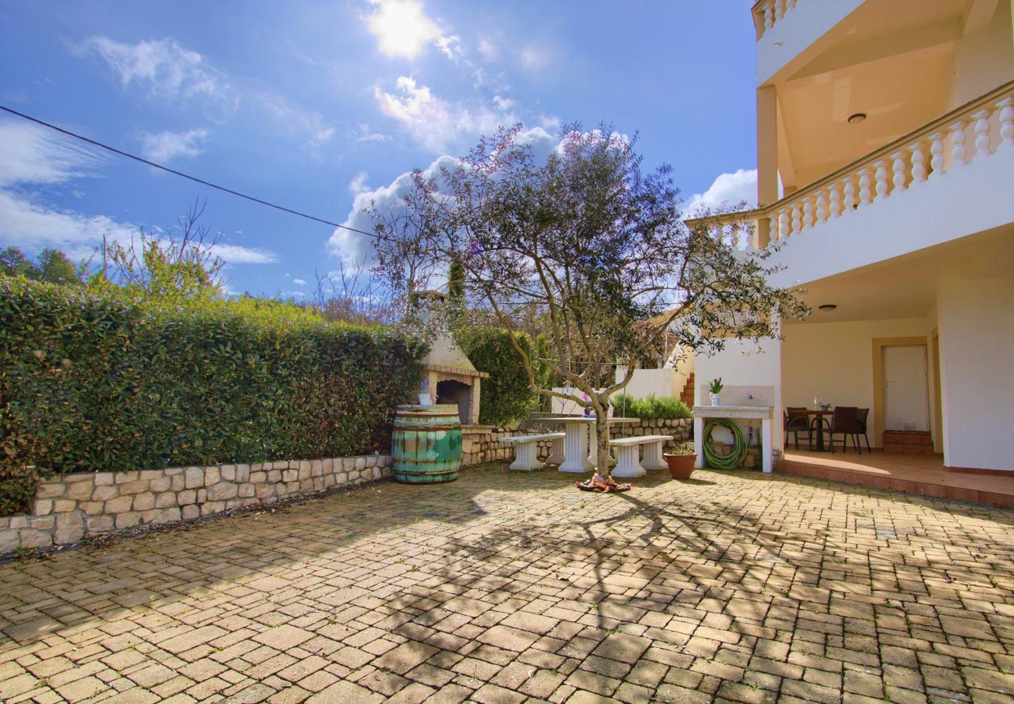 Sunshine Place By The Beach Lukoran Екстер'єр фото